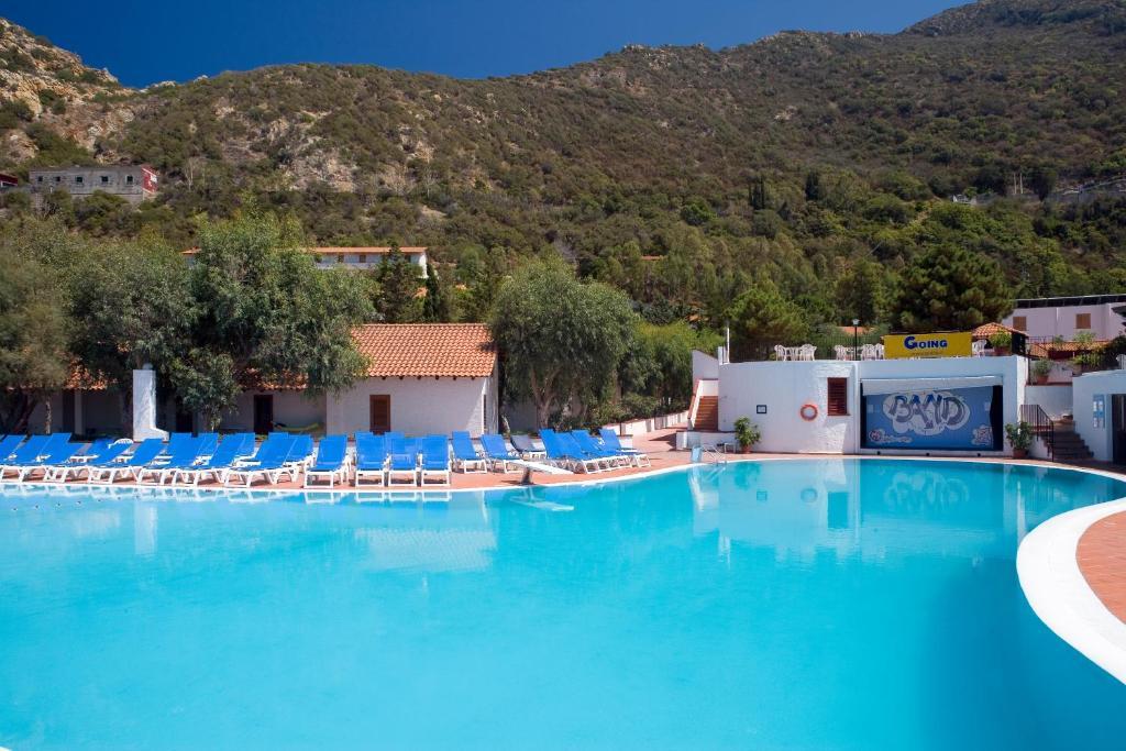 Th Gioiosa Mare - Capo Calava Village จอโยซามาเรอา ภายนอก รูปภาพ