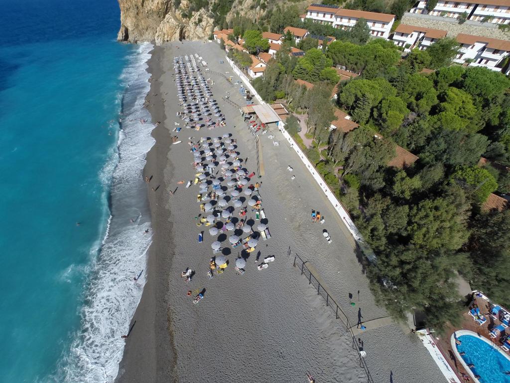 Th Gioiosa Mare - Capo Calava Village จอโยซามาเรอา ภายนอก รูปภาพ